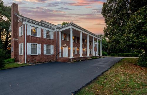 Fort Smith House | Historic Mansion-Blushing Rose