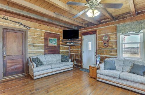 Rubicon House | Historical Log Cabin on 80 Acres in Hartford!