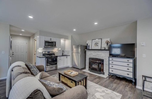 Stillwater Apartment | Holcombe Loft - Studio Apartment in Historic Stillwater MN