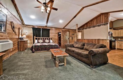 Sylvan Shores House | Holiday homes in AR, USA
