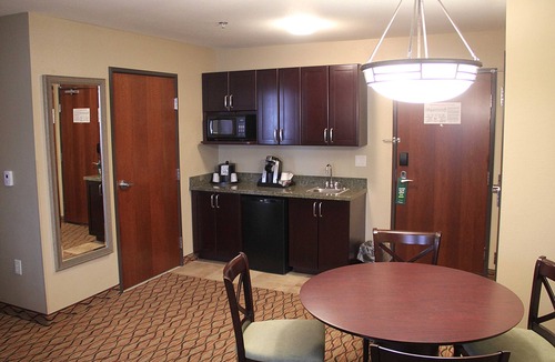 Eau Claire Hotel | Holiday Inn Eau Claire South I-94 by IHG