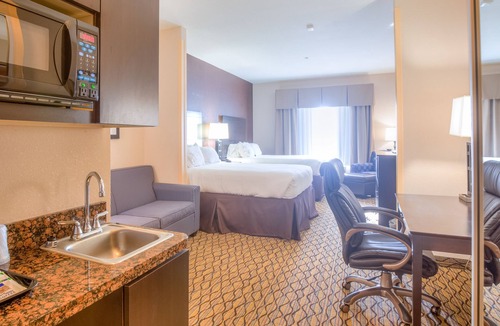 Elk City Hotel | Holiday Inn Express Hotel & Suites Elk City by IHG
