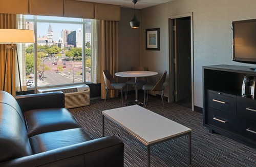 West Seventh Hotel | Holiday Inn St. Paul Downtown by IHG