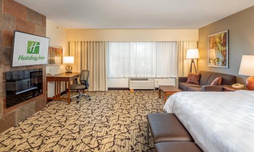 Stevens Point Hotel | Holiday Inn Stevens Point - Convention Center by IHG