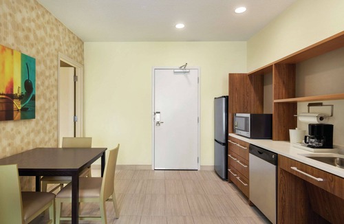 West Bloomington Hotel | Home2 Suites by Hilton Minneapolis Bloomington