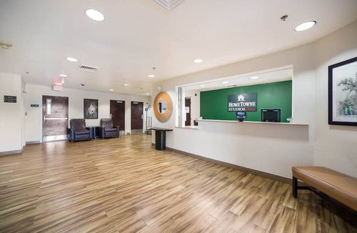 Airport Township Hotel | HomeTowne Studios by Red Roof St. Louis - Airport/ N Lindbergh