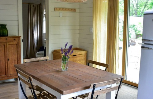 Hopkins House | Hopkins Scandinavian Simplicity house with double sided fireplace