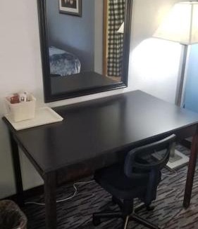 Stillwater Apartment | Hotel 2 Queen Beds Hotel Room 106 Wi-Fi Booking