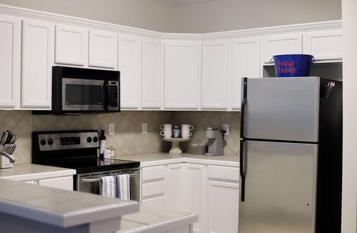 Oxford Condo | Hotty Toddy Condo