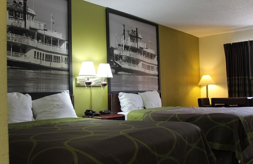 Vicksburg Hotel | Howard Johnson by Wyndham Vicksburg