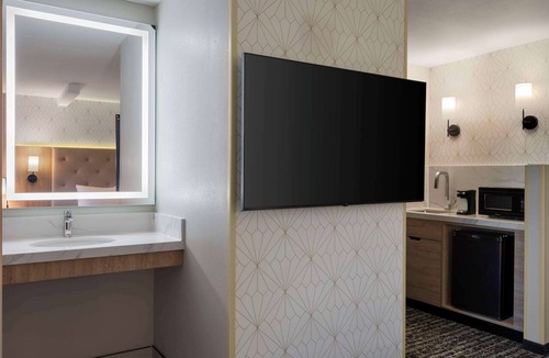 Overland Park Hotel | Hyatt Place Kansas City/Overland Park/Metcalf