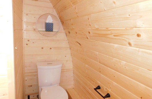 Eureka Springs Cottage | Iris Hill Glamping - " Otis " pod - 5th night FREE