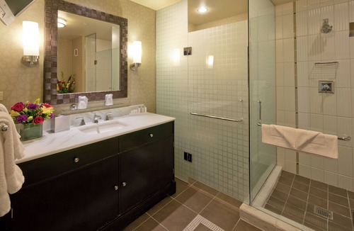 Bettendorf Hotel | Isle Casino Hotel Bettendorf - A Caesars Rewards Destination