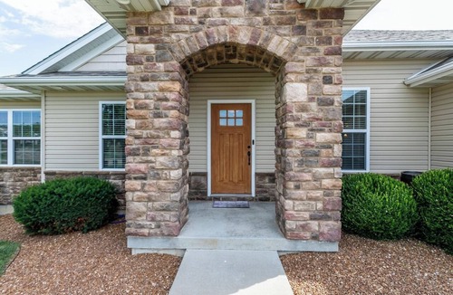 Columbia House | joyful home