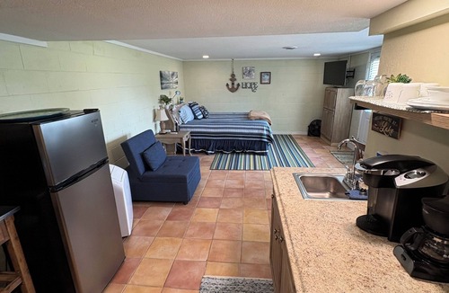 Beaver Shores House | Koester's Retreat- Lakefront; Very Gentle Slope to water; 4-bdm house; 3 Bath