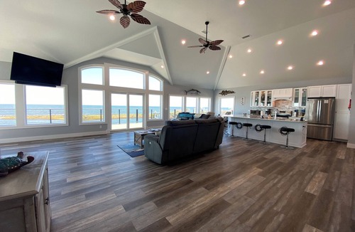 Hatteras House | Kokomo Sands, Hatteras Village, Waterfront Home