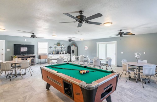 Yantis House | Lake Fork Inn – 1/3 Mile from Boat Ramp and Park.