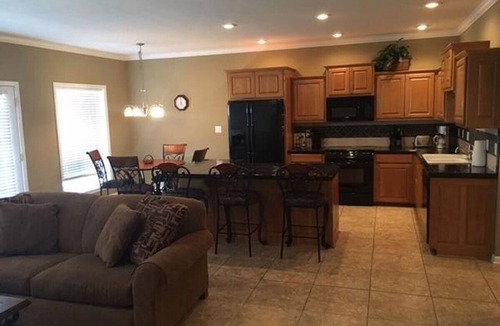 Lakeland Condo | Lake front w/private boat slip - sleeps 6 - weekly discount !