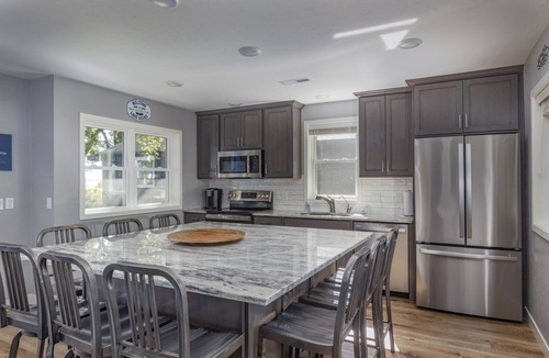 Neenah House | Lakefront Home on Lake Winnebago-New Construction-4 Bedroom-2 Full Bath