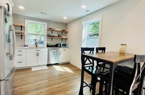 Gallatin House | Lakefront Home w/Dock on Old Hickory Lake