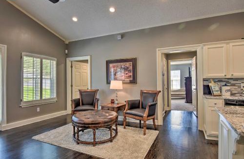 Piney House | Lakefront Home with Private Dock in Hot Springs!