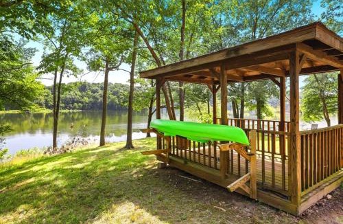 Springdale House | Lakefront Retreat - Hot Tub & Game Room