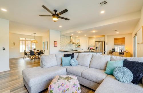Bella Vista House | Lakefront Retreat with Game Room in Bella Vista!