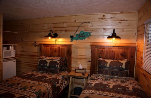 Schroon Lake Cabin | Lakeside Cabin Rental with an Outdoor Fire Pit in the Adirondacks of New York