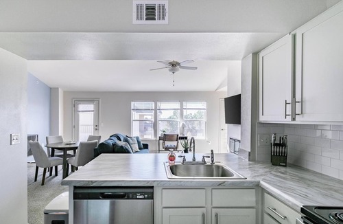 Yukon Apartment | Landing | Amazing 2BD, Clubhouse, Gym