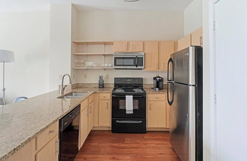 New Pathways Apartment | Landing | Chic 1BD, Gym, Clubhouse