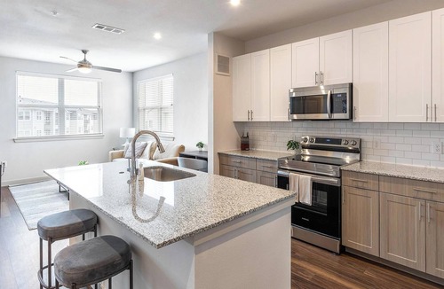 Fate Apartment | Landing | Incredible 1BD, Clubhouse, Gym