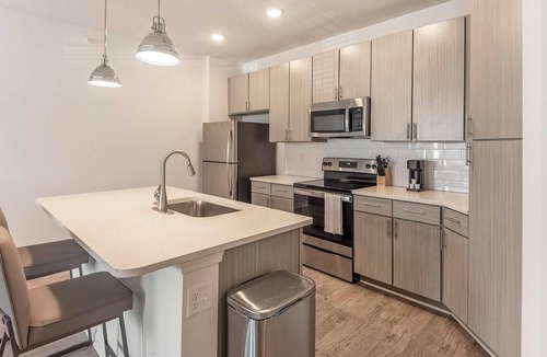 Cordova Apartment | Landing | Incredible 1BD, Yoga Studio, Pool