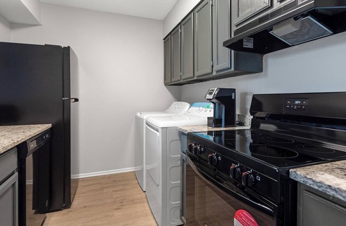 Cordova Apartment | Landing | Incredible 2BD, Gym, Clubhouse