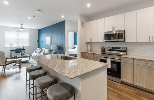 Fate Apartment | Landing | Incredible 2BD, Clubhouse, Gym