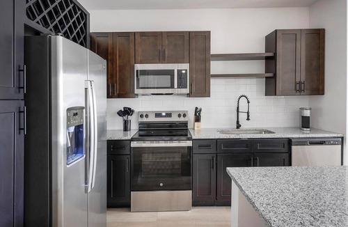 Downtown Little Rock Apartment | Landing | Spectacular 1BD, Clubhouse, Gym