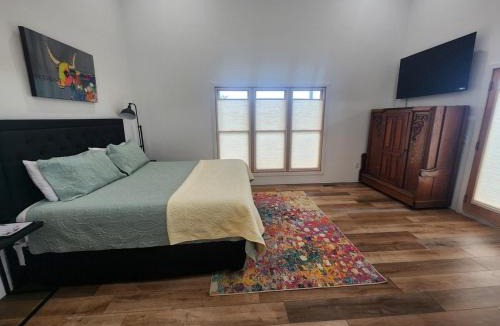 Gassville House | LG's Over White River - 4 Bedroom 3 Bath Spacious House