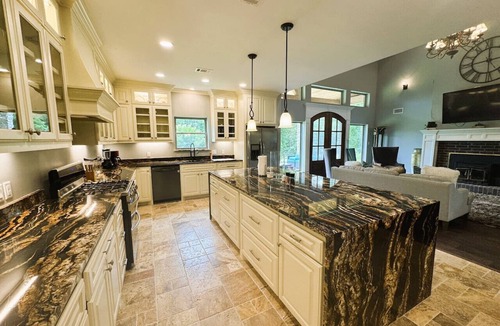 Ferndale House | Luxe at Pinnacle Mountain