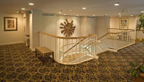 Pennington Bend Hotel | Luxe Hotel Nashville Opryland