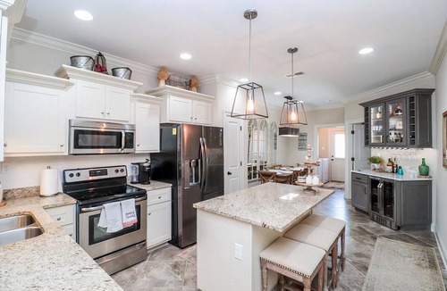 Oxford Condo | Luxurious condo minutes from Ole Miss & the Square