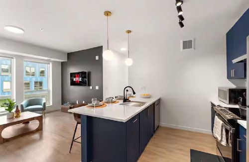 Downtown Minneapolis Condo | Luxury 2Bd Condo DT Minneapolis, Minutes From Convention Center & US Bank Arena