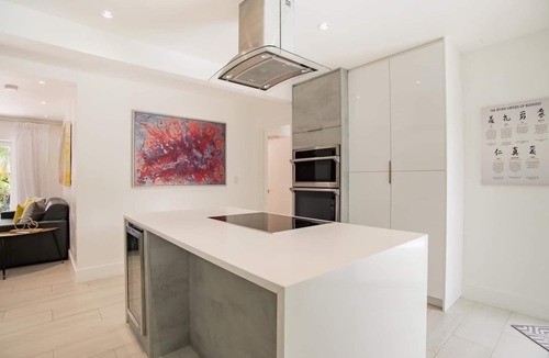 Barrier Island House | Luxury Beach Home w/Heated Saltwater Pool & Amazing Location; NYC Abstract Art
