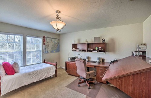 Scottsville House | Luxury Scottsville Retreat on 10 Acres!