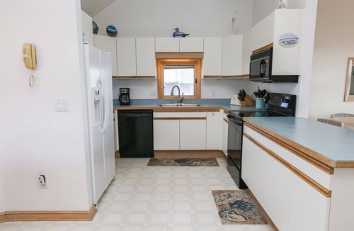 Southern Shores House | MacWater Beach House - Classic 5 BR Oceanfront home in Southern Shores
