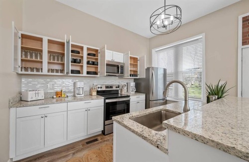 St. Louis House | Magnificent 5BR Beauty ABODEbucks