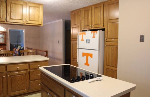 Harriman House | Making Memories on Watts Bar Lake