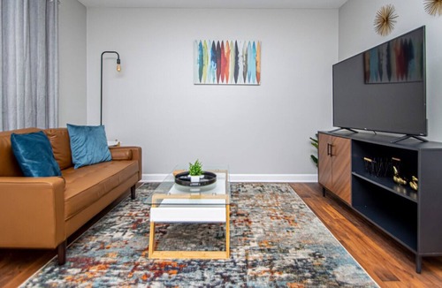 Hillcrest Apartment | Midtown Mod 2