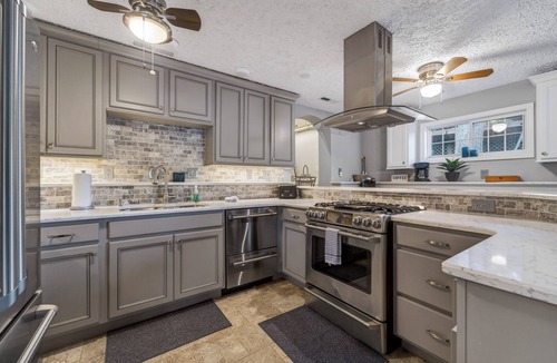 Osage Beach House | Mimosa House - 5 bdrm house with large dock!
