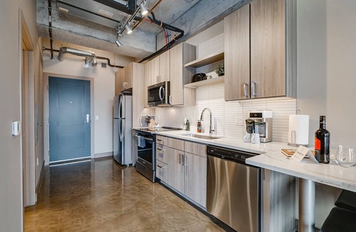 Warehouse District Apartment | MINNeSTAY* Sable 703 | North Loop | Target Center
