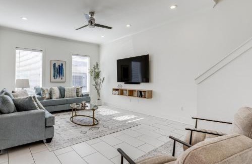 South Baton Rouge House | Modern 3BR Retreat - Near Bluebonnet & Hospitals