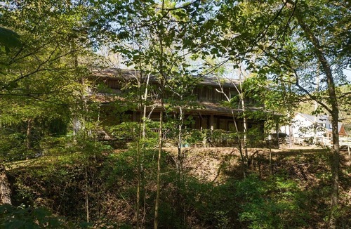 Hendersonville House | Modern Cabin With Pool Near Nashville!